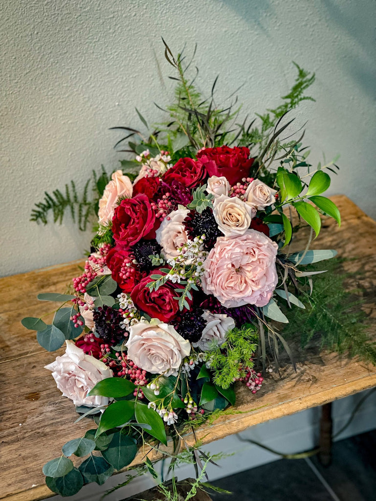Common Mistakes Brides Make with Wedding Flowers (and How to Avoid Them)